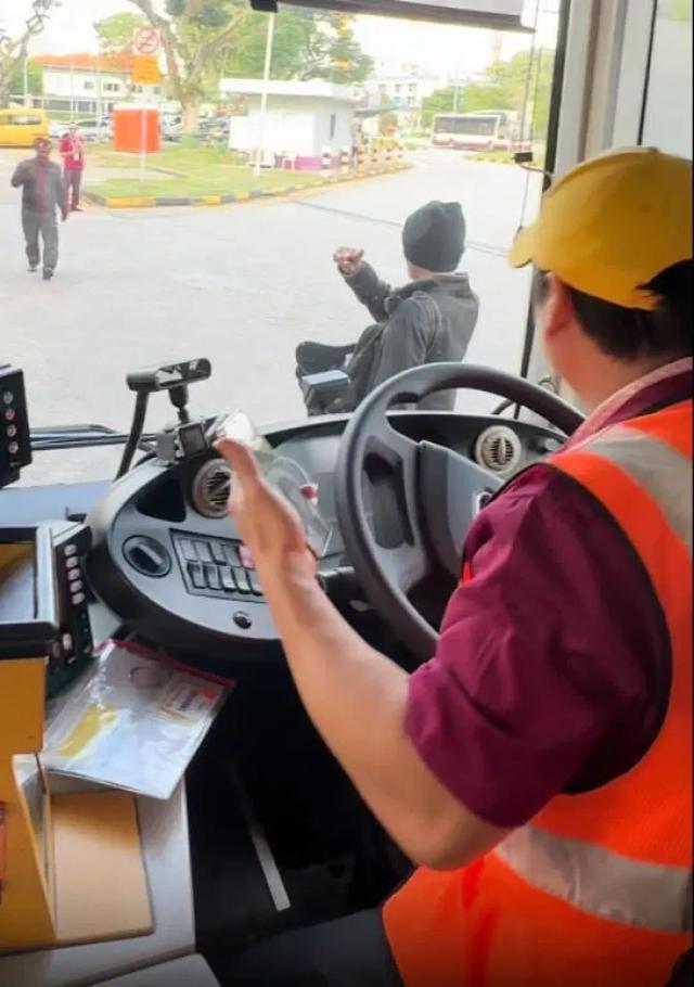 3.jpeg